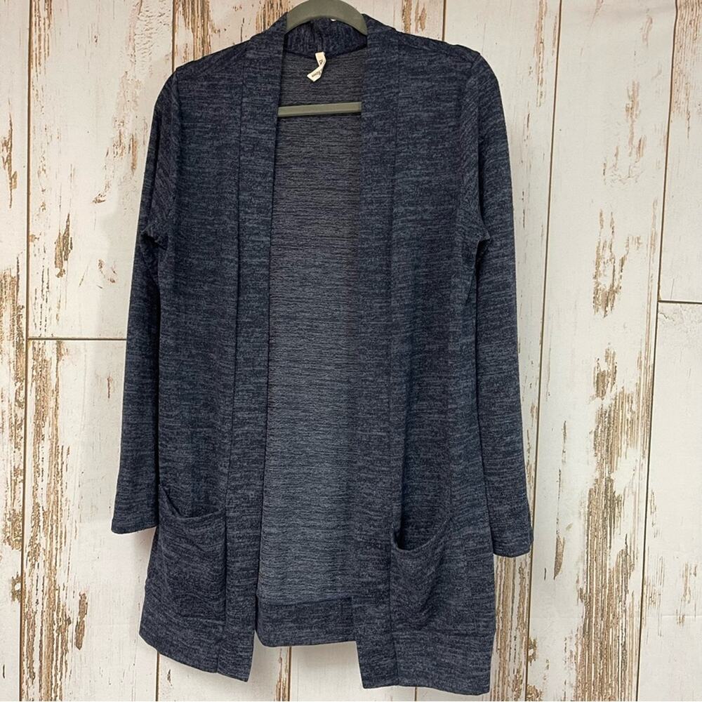 Beeson River, Open Front Cardigan. Size Small. In excellent condition!